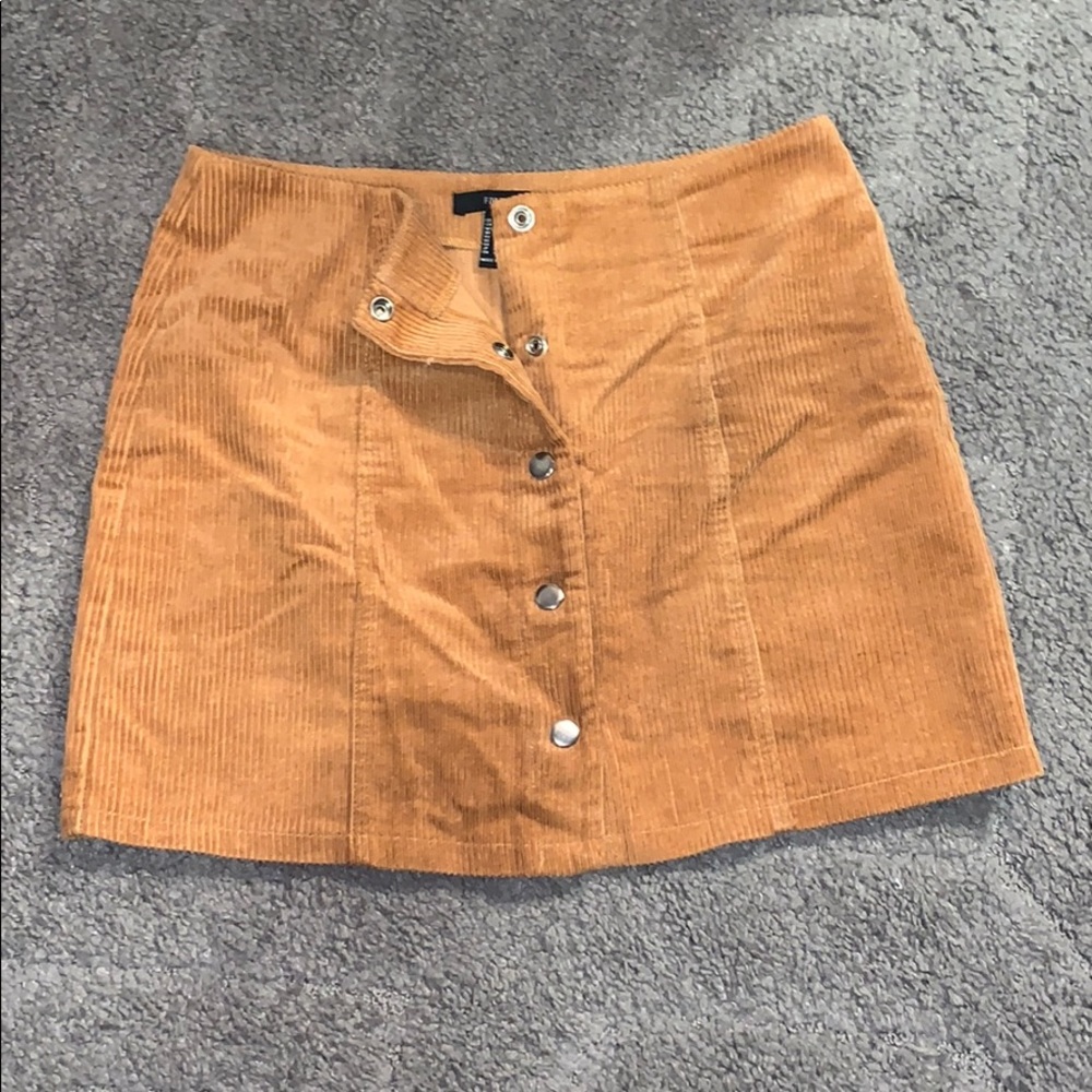tan skirt